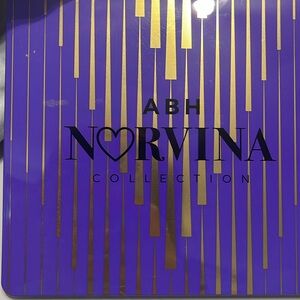 Anastasia ABH Norvina Volume 1 brand new